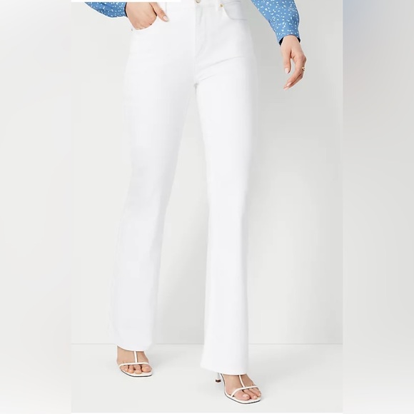 Ann Taylor Petite Sculpting Pocket Mid Rise Boot Cut Jean - Picture 2 of 12